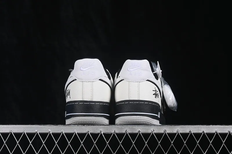 All categories Nk Air Force 1 Air Force series Nk Air Force 1 Low Air Force low-top Nike Air Force 1'07 Low joint model Air Force 1 low-top casual sneakers FD9763-102